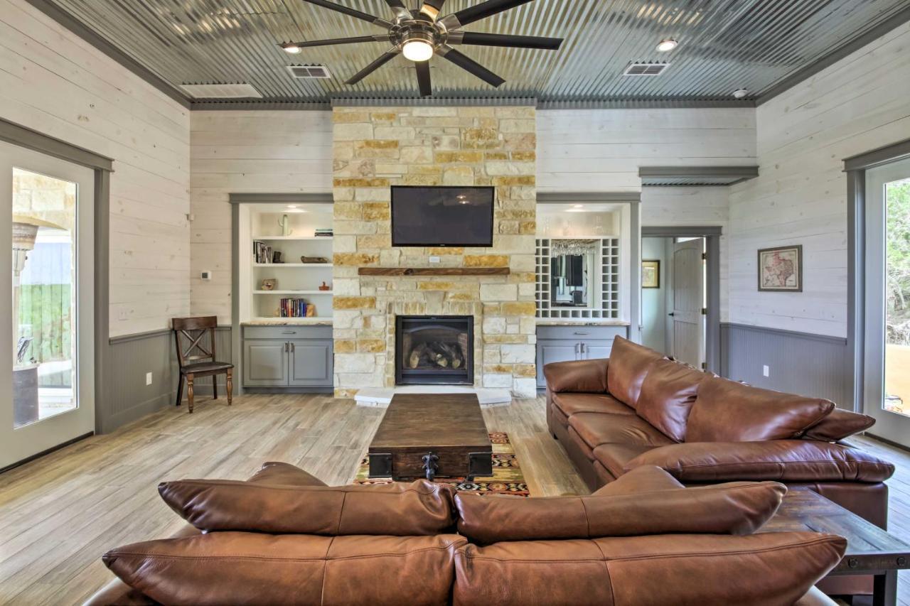 Ladera Wimberley Estate On 13 Acres With Hot Tub别墅 外观 照片